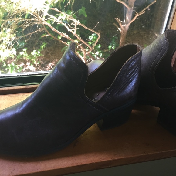 BUENO leather booties - Picture 1 of 1